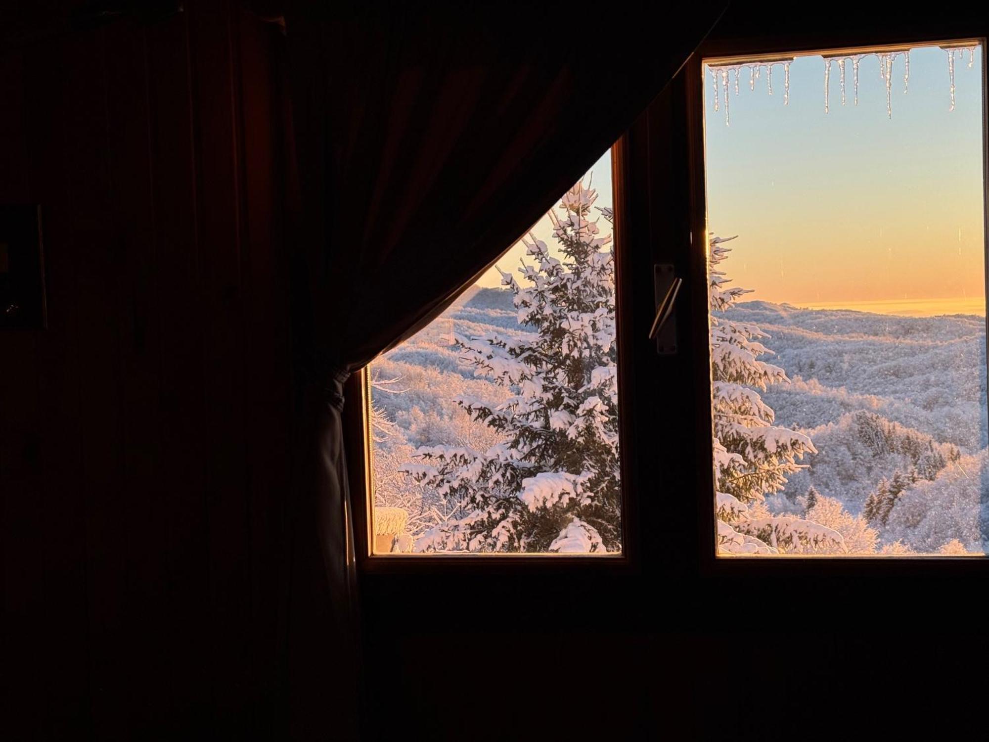 Guest House Lagotto'S Peak Radatovici Luaran gambar