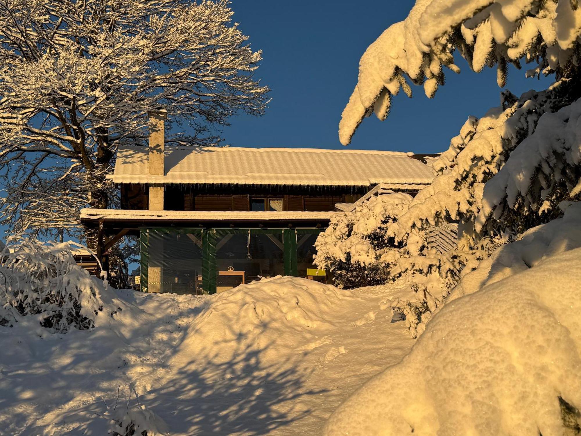 Guest House Lagotto'S Peak Radatovici Luaran gambar
