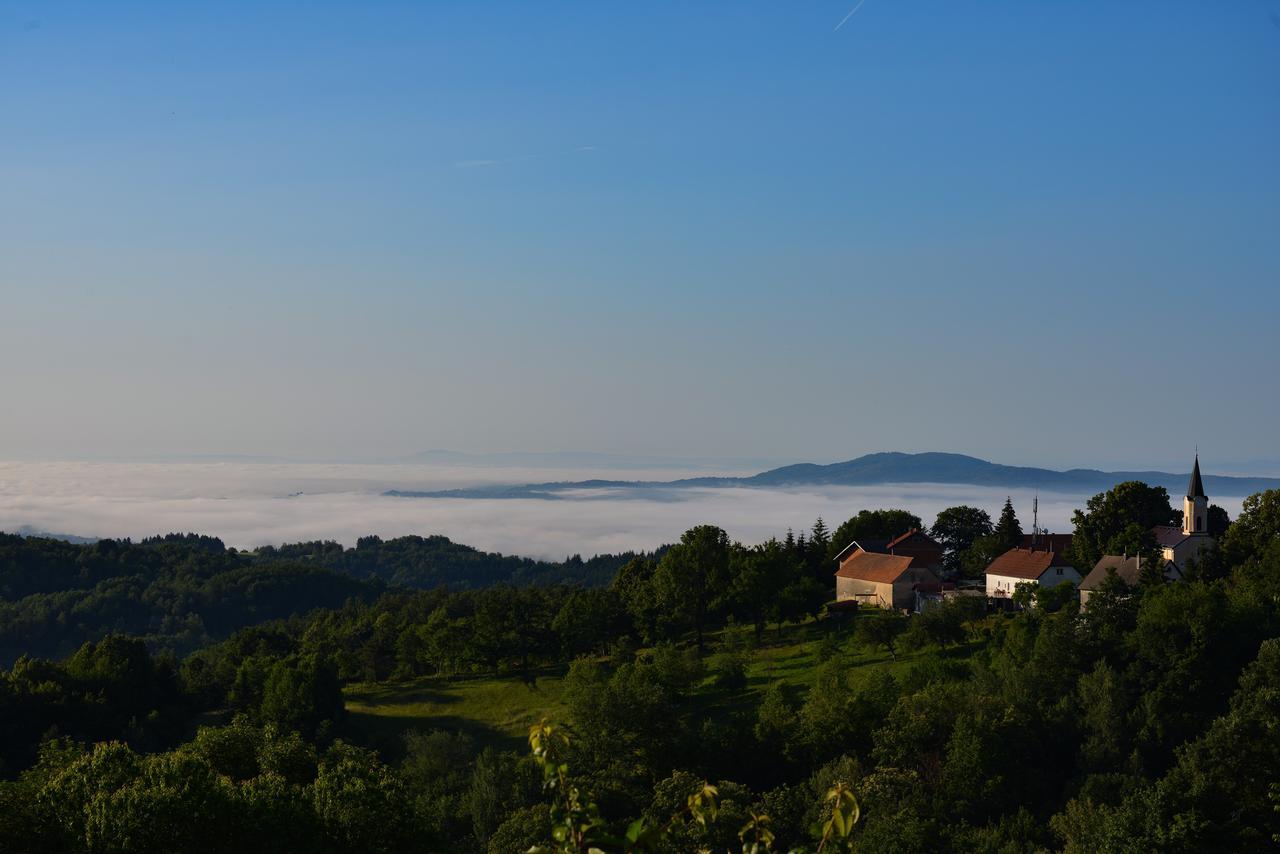 Guest House Lagotto'S Peak Radatovici Luaran gambar